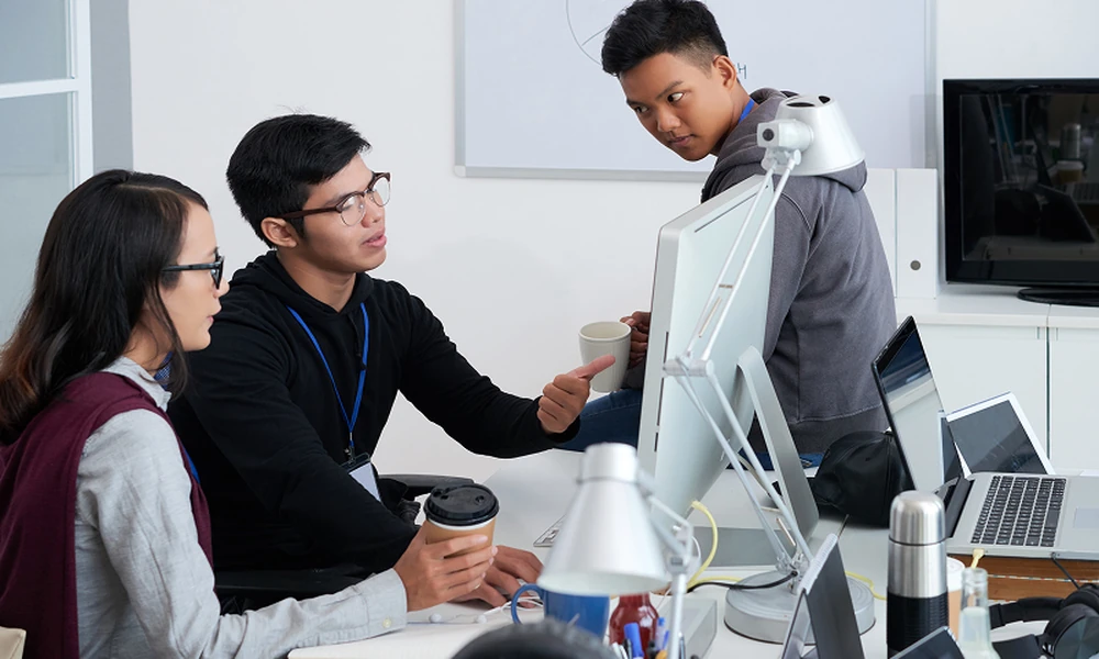 What Makes AI Prompt Engineering Different from Traditional Programming?